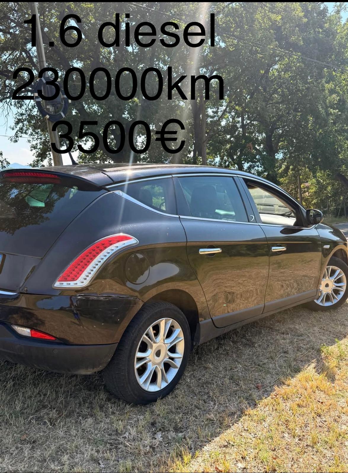 Lancia Delta 2012